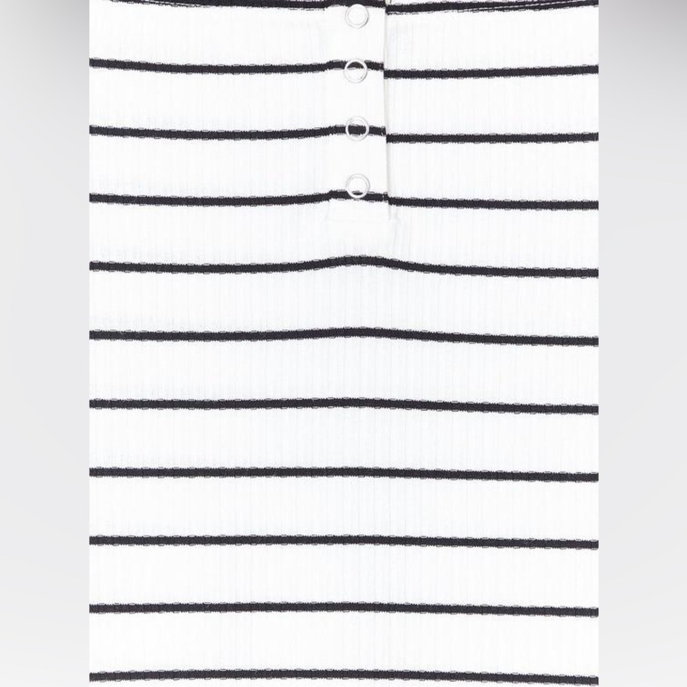 TORRID 1 Plus Size White Black Stripe Ribbed Off-Shoulder Henley Short Sleeve 1X - Picture 7 of 14